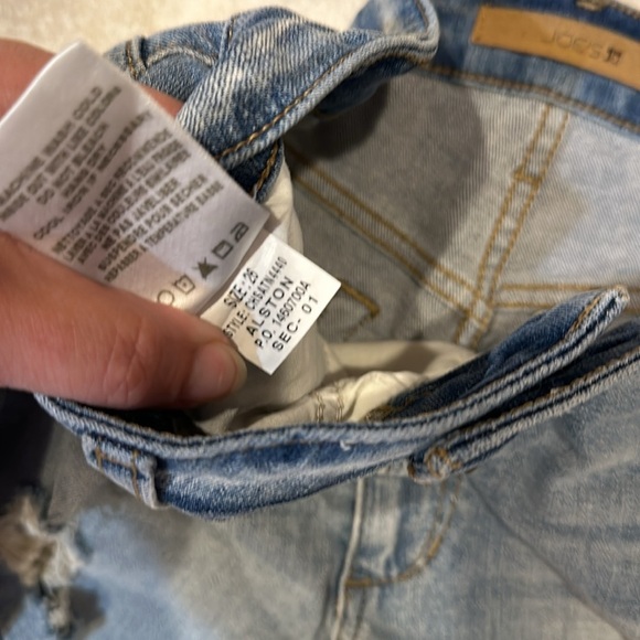 Joe’s Jeans Alston Released Hem Destroyed Midi Denim Shorts 26 - Picture 5 of 9